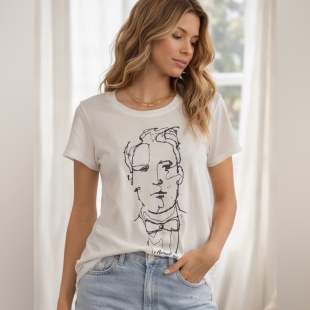 White graphic tee - size M